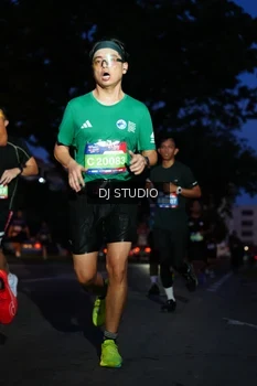 Runner Photo 4172804