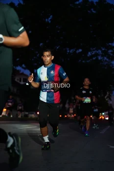 Runner Photo 4172805