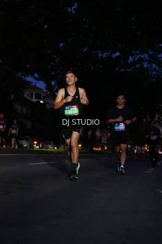 Runner Photo 4172816