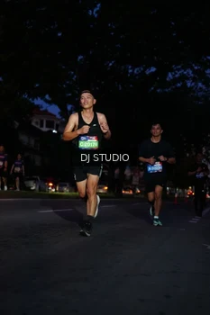 Runner Photo 4172818