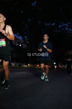 Runner Photo 4172821