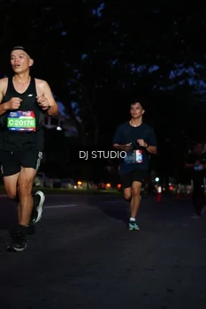 Runner Photo 4172824