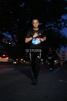 Runner Photo 4172838