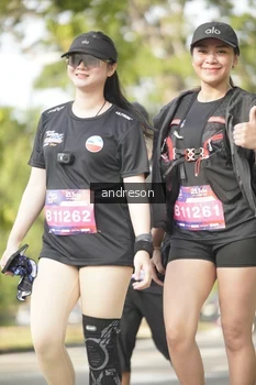 Runner Photo 4174399