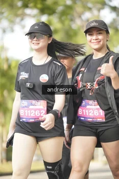 Runner Photo 4174412