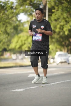 Runner Photo 4174423