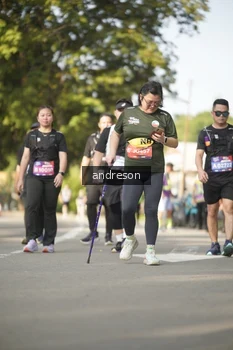 Runner Photo 4174434