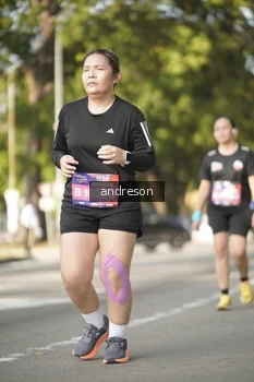 Runner Photo 4174504