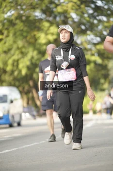 Runner Photo 4174613