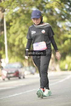 Runner Photo 4174643