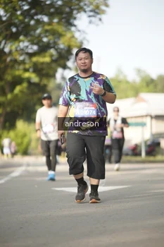 Runner Photo 4174645