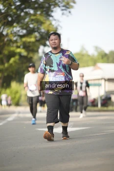 Runner Photo 4174651