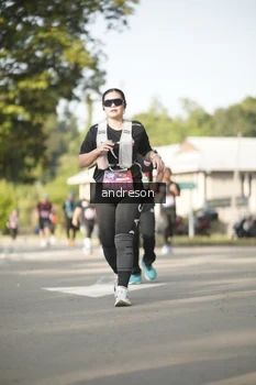 Runner Photo 4174682