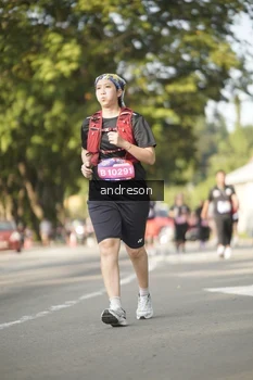 Runner Photo 4174726
