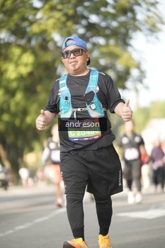 Runner Photo 4174727