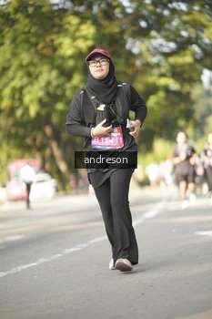 Runner Photo 4174861