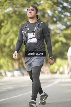 Runner Photo 4175363