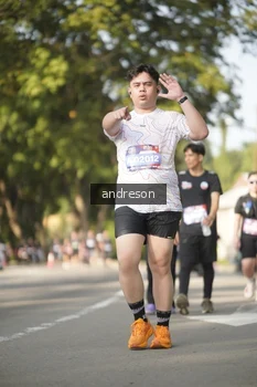 Runner Photo 4175384