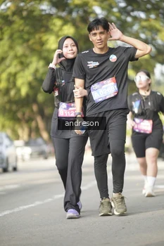 Runner Photo 4175534