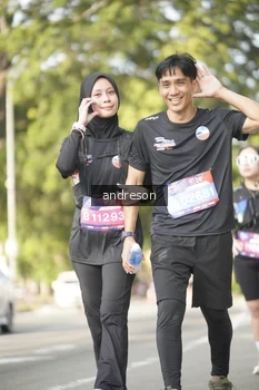Runner Photo 4175581