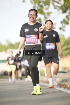 Runner Photo 4175806