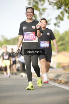 Runner Photo 4175817