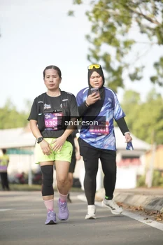 Runner Photo 4175972