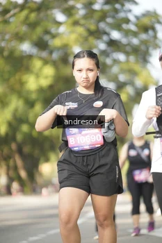 Runner Photo 4176390