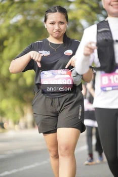 Runner Photo 4176392