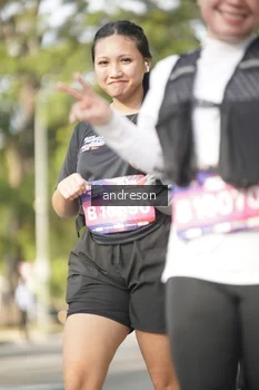 Runner Photo 4176447