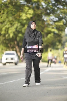 Runner Photo 4176568