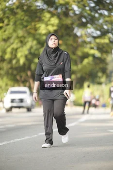 Runner Photo 4176583
