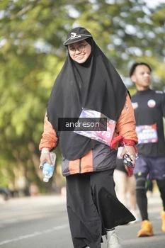 Runner Photo 4176652