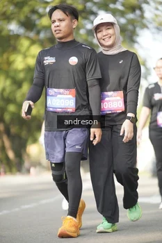 Runner Photo 4176665