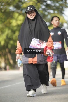 Runner Photo 4176667
