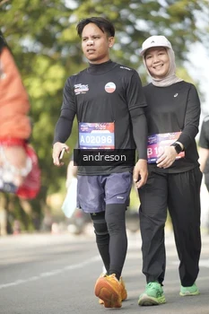 Runner Photo 4176706