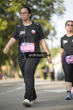Runner Photo 4176716