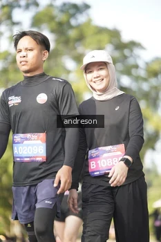 Runner Photo 4176766