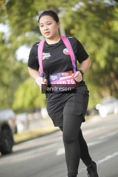 Runner Photo 4176789