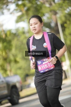 Runner Photo 4176816