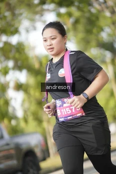 Runner Photo 4176830