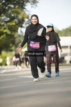 Runner Photo 4176870
