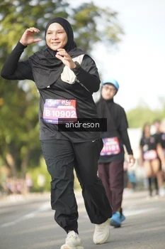 Runner Photo 4176954