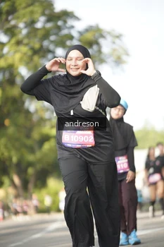 Runner Photo 4176968