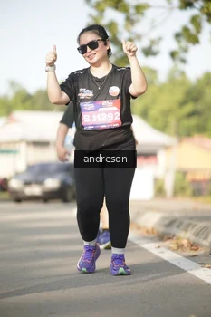 Runner Photo 4177233