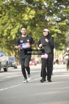 Runner Photo 4177340