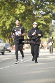 Runner Photo 4177341