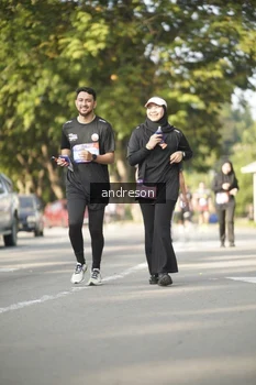 Runner Photo 4177357