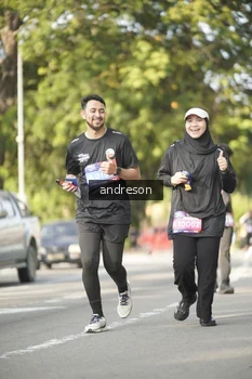 Runner Photo 4177413