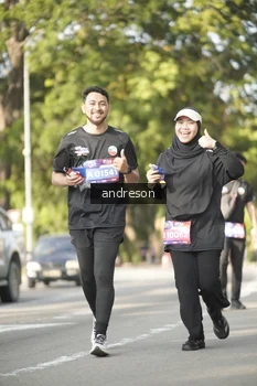 Runner Photo 4177417